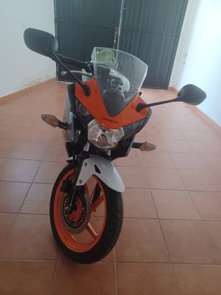 Honda CBR 125R Gris/Naranja 2011