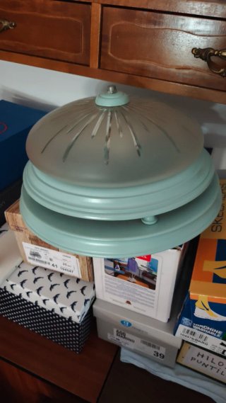 Lámpara de baño azul claro
