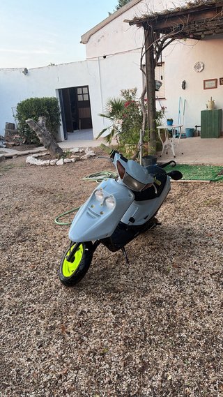 Yamaha Jog R