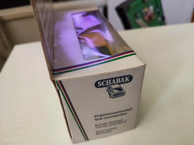 Schabak 1:43 VW Corrado G60 Amarillo