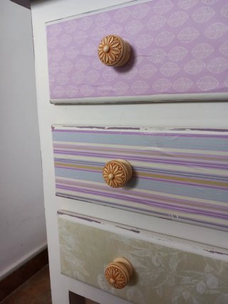 Muebles de dormitorio pintados a mano