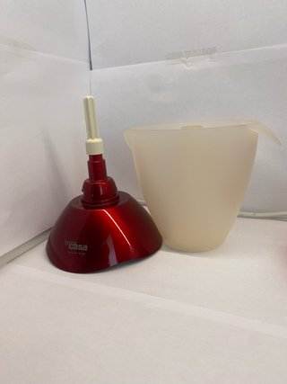 Spremiagrumi della linea forme casa di Guzzini