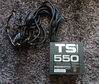 Fonte XFX TS550 550W Full Wired PSU