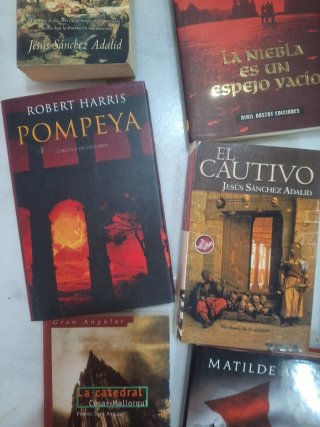 Libros. 3 euros cada uno