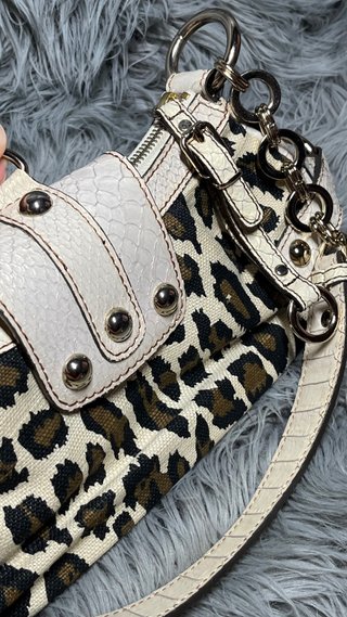 Bolso Guess Original Vintage Animal Print