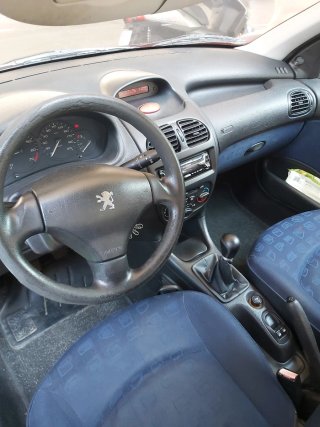 Peugeot 206 1.4 line75 gasolina