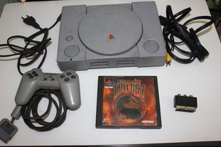 Sony PlayStation PS1 + Mortal Kombat Trilogy PAL