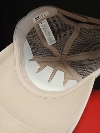 Gorra Billabong Beige y Rosa Palmeras