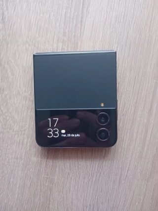 Móvil Samsung Galaxy Z Flip 4