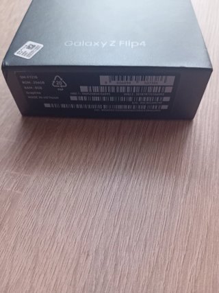 Móvil Samsung Galaxy Z Flip 4