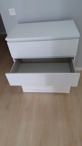 Cómoda Ikea Blanca  negociable..