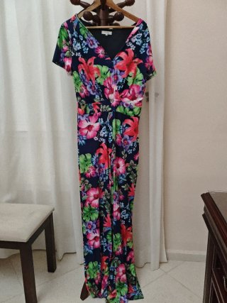 Mono floral azul y multicolor