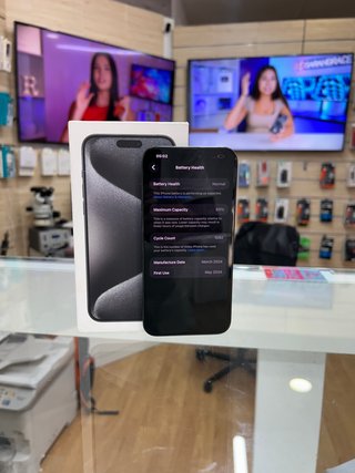 Apple iPhone 15 Pro Max 256GB Nero Semi Nuovo
