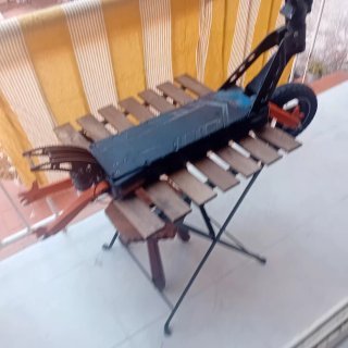 Chasis, mástil y rueda de patinete eléctrico