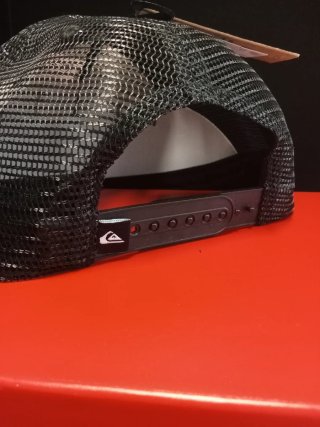 Gorra Quiksilver Negra y Blanca Talla única