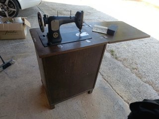 Máquina de coser antigua PFAFF 30