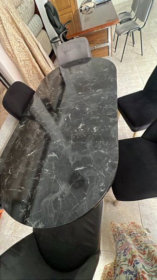 Mesa Comedor Efecto Mármol Negro y 6 Sillas