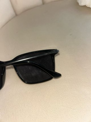 Gafas de sol negras