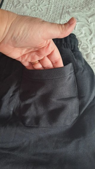 Pantalones deportivos negros talla M