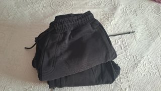 Pantalones deportivos negros talla M