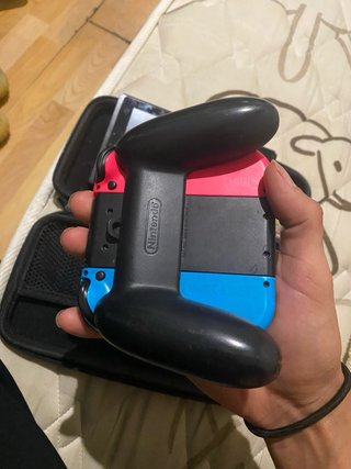 Nintendo Switch Azul y Rojo