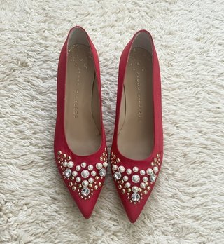 Zapatos joya satén rojo Pedro Miralles