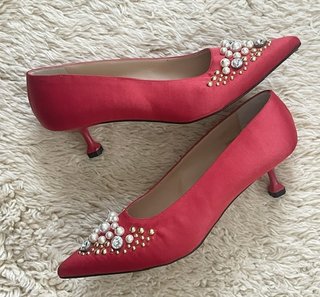 Zapatos joya satén rojo Pedro Miralles