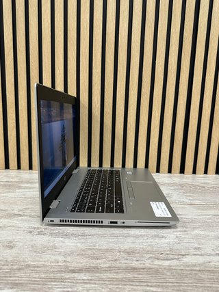 HP ProBook 640 (G5) i5 16GB 512GB SSD 14" W4490