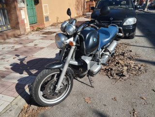 BMW R1100R Negra y Azul