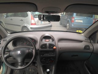 Peugeot 206 2002