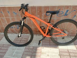 Bicicleta junior Rockrider 26 pulgadas casi nueva