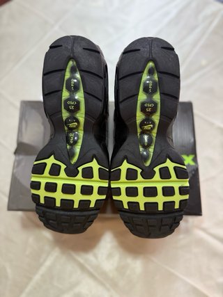 Airmax95 grises verdes talla 43
