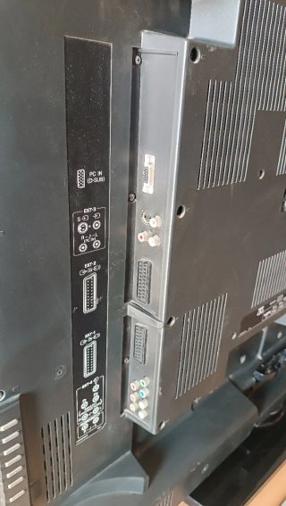JVC TV 42 No Smart TV.