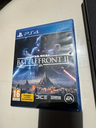 PS4 Slim 1TB + 2 Mandos + Star Wars Battlefront II