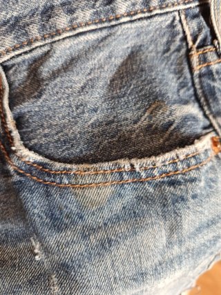 Vaqueros cortos Levi's desgastados
