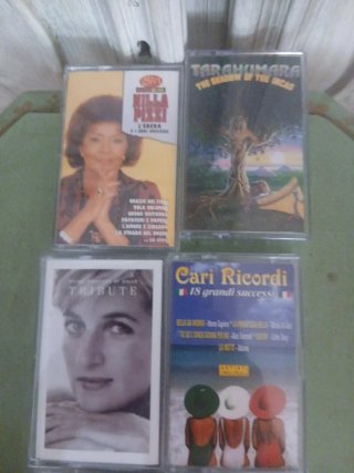 Valigetta 24 musicassette vintage