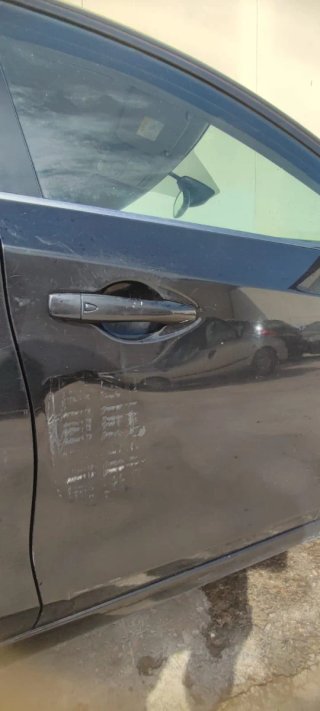 Puerta delantera derecha Nissan Pulsar