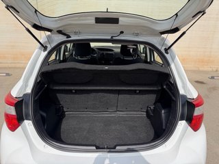 TOYOTA YARIS 1.5 HIBRIDO 116CV IVA DEDUCIBLE