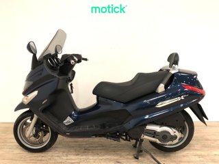 PIAGGIO X EVO 400