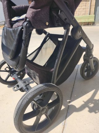 Carrito/silla de paseo gris reversible. 2 marchas.