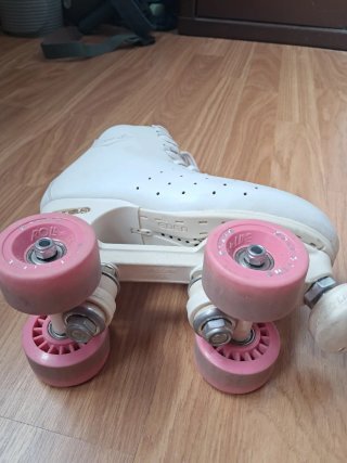 Patines profesionales blancos
