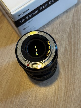 Sigma 18-35mm F1.8 DC Canon