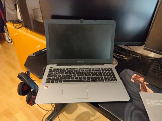 Portátil ASUS X555Q 8GB
