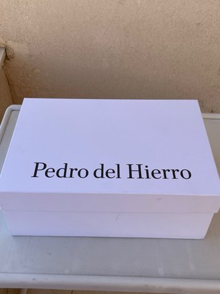 Pedro del Hierro Tacones Negros Talla 39