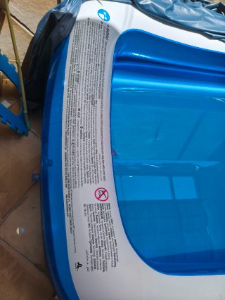 Piscina Hinchable Azul y Blanca
