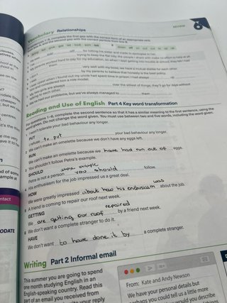 READY FOR B2 First Student's without key and Di...