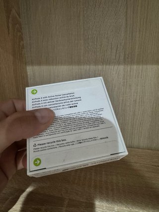 Airpods 4 con Cancelación de Ruido