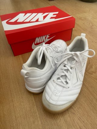 Zapatillas Nike Gato Blancas