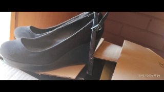 Zapatos de cuña negros para mujer