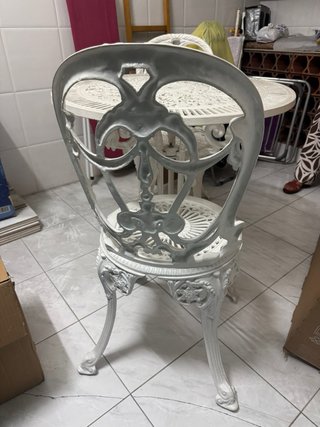 Conjunto mesa silla terraza jardín